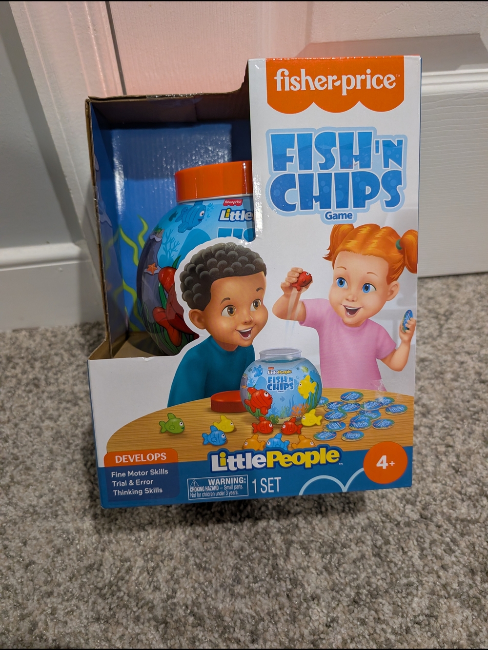 NIB Fisher-Price Little People Fish'n Chips Game - Orange & Blue